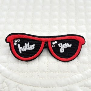 画像1: サングラス・赤縁helloyou&スワロフスキーラインストーン（ＪＤバレッタ）