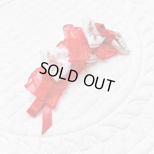 画像2: 5連リボン・クリスマスツリー模様×赤サイドフリルオーガンジー×赤サテン&クリスマスツリーチャーム（ＪＤバレッタ）