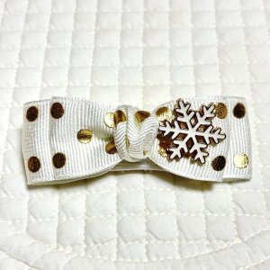 画像1: Wリボン・オフホワイト地ゴールドドット&雪の結晶チャームチャーム（JDバレッタ）