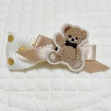 画像: Wリボン・オフホワイト地ゴールドドット×ミルクティサテン&くまさん