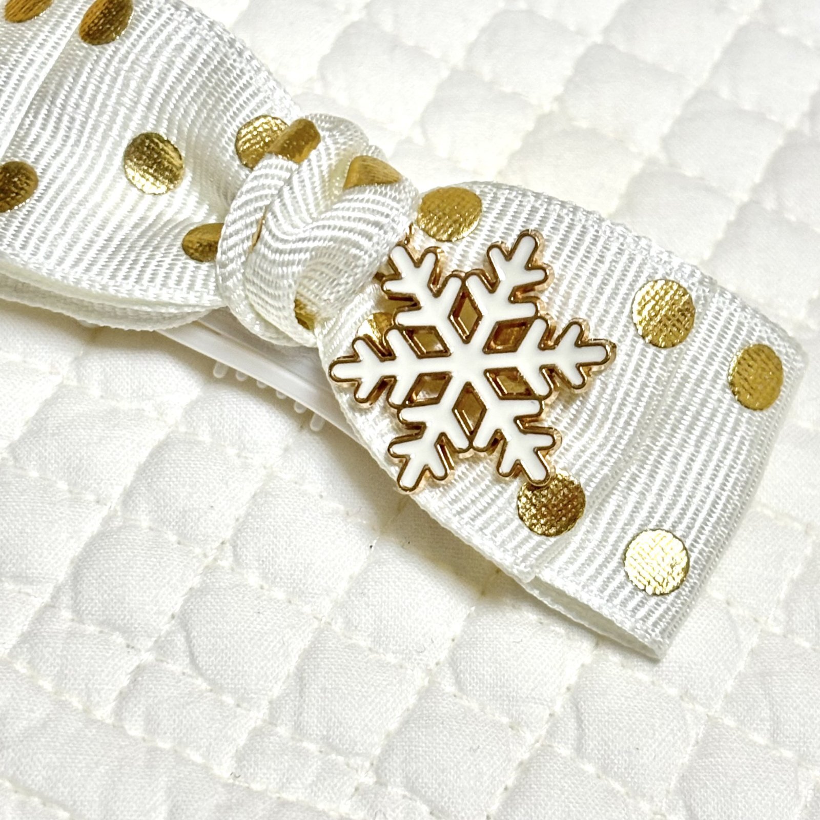 画像: Wリボン・オフホワイト地ゴールドドット&雪の結晶チャームチャーム（JDバレッタ）